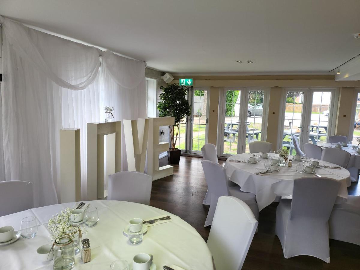 Hilton House Hotel Bagian luar foto