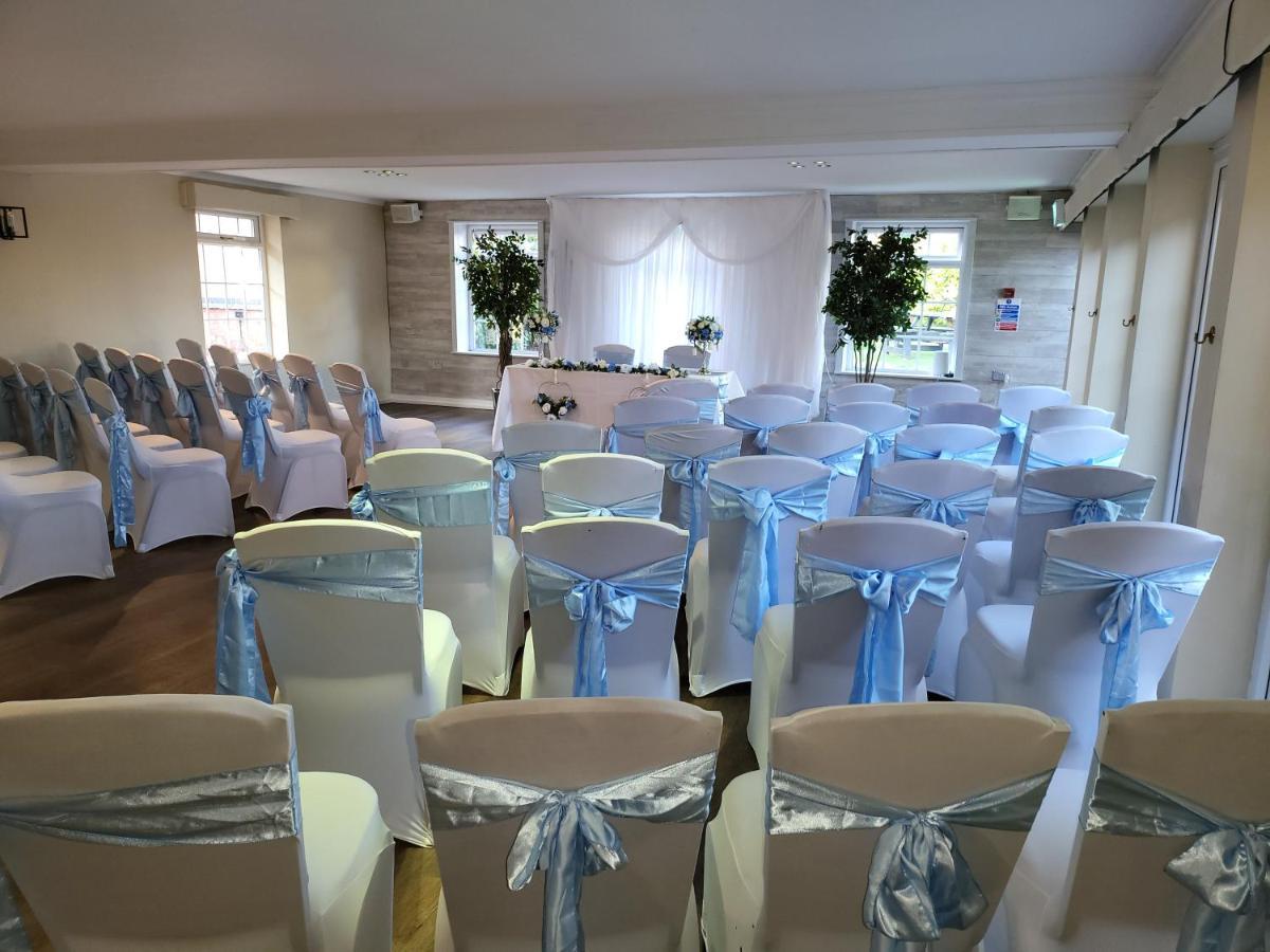 Hilton House Hotel Bagian luar foto