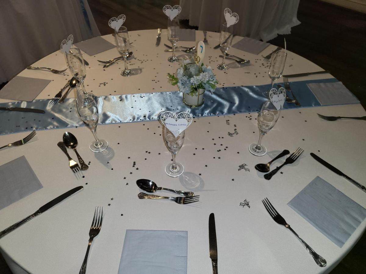 Hilton House Hotel Bagian luar foto