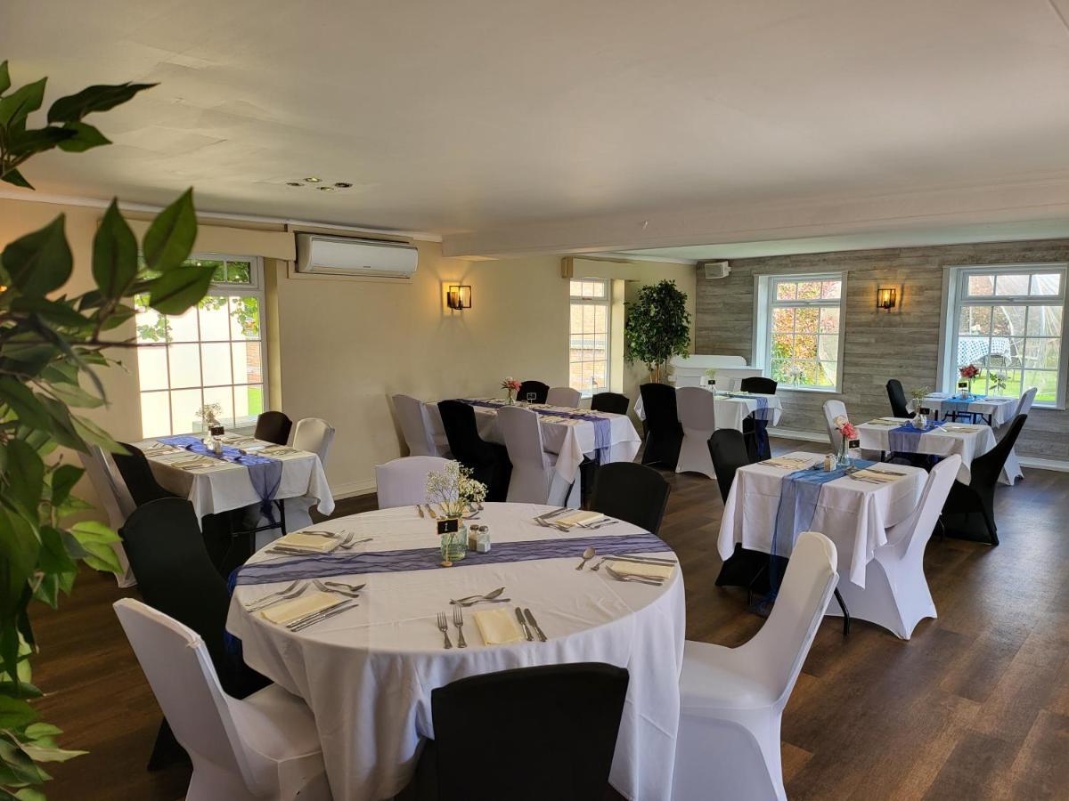 Hilton House Hotel Bagian luar foto