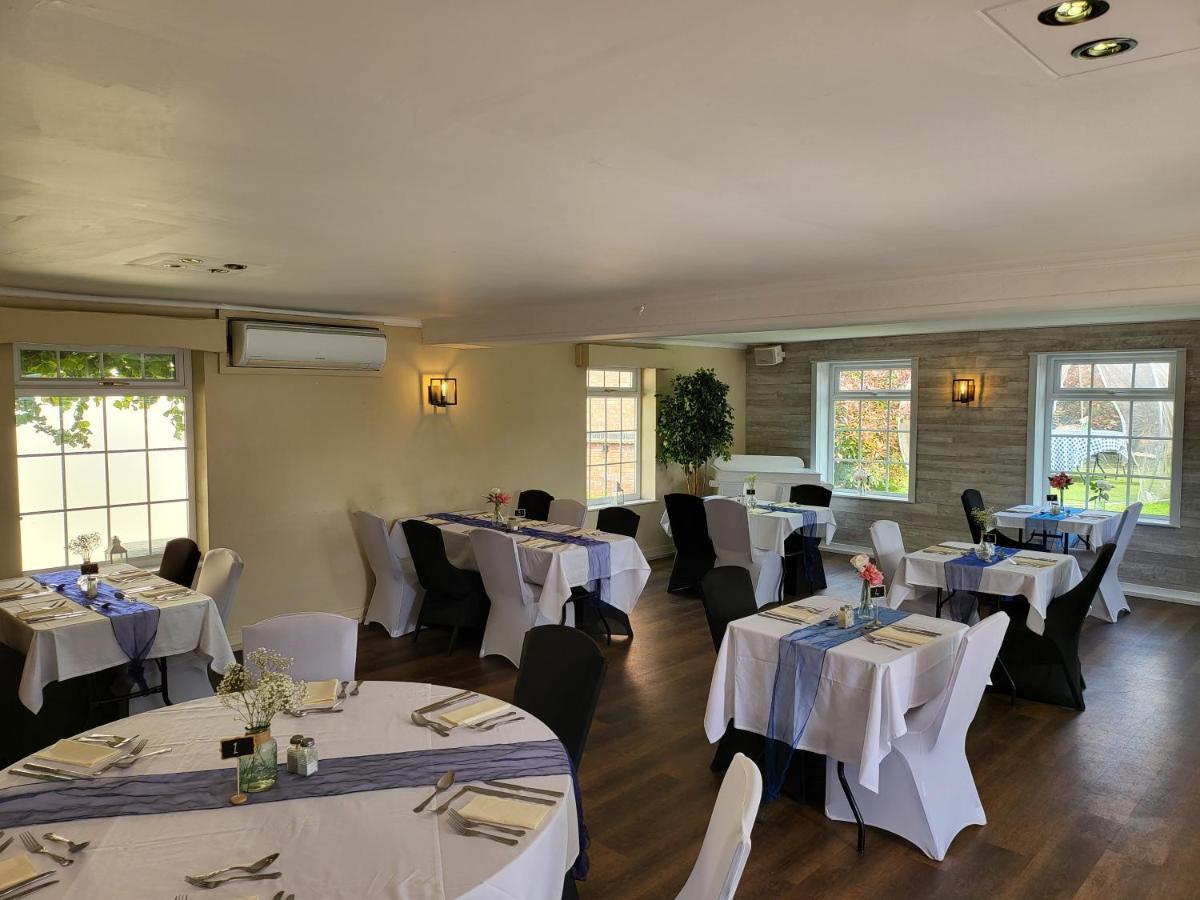 Hilton House Hotel Bagian luar foto